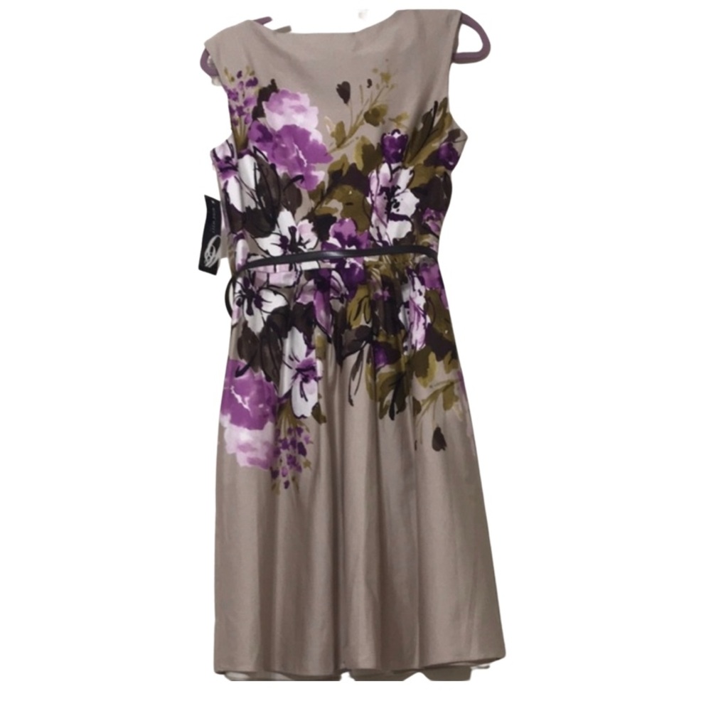 1235 Nine West Dress With Belt Size 8
